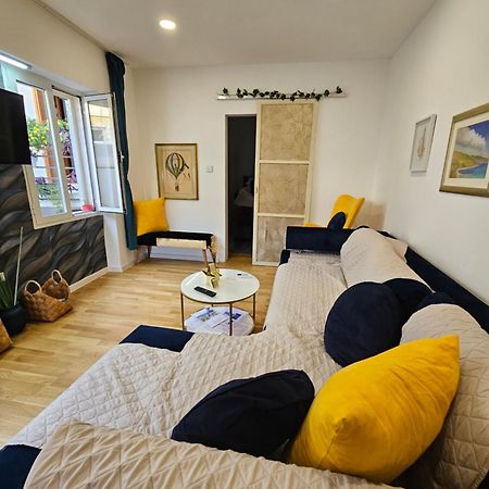 PLACE 4 U Studio Center Zadar Exterior foto